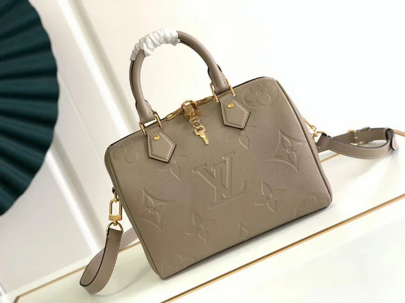 Louis Vuitton tote bags with a spacious interior and multiple pocketsBoldCollect - LOUIS VUITTON Bags - 786