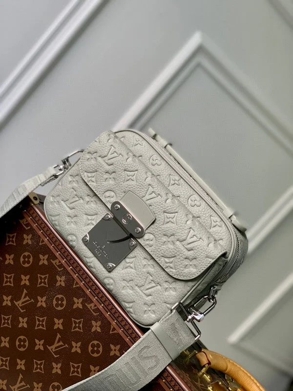 Louis Vuitton bags with a front - zip pocket for small items like keysBoldCollect - LOUIS VUITTON BAGS - 771