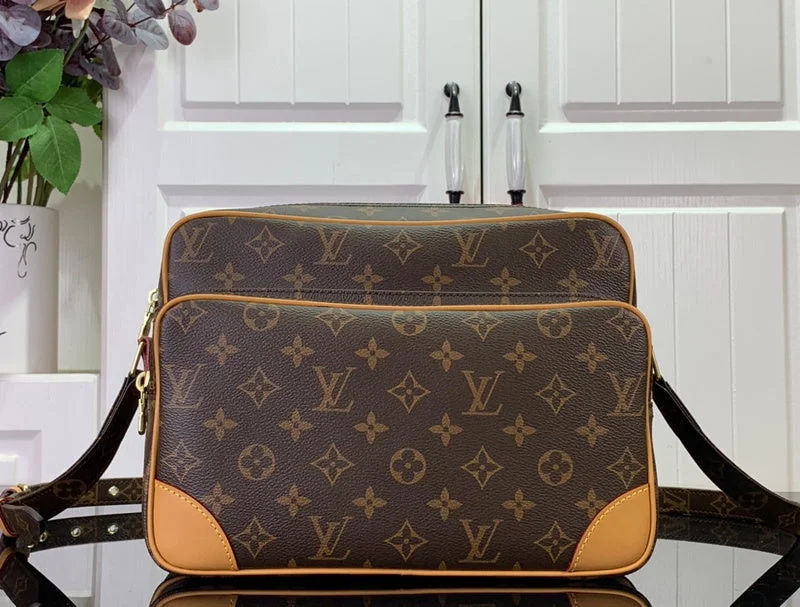 Medium - sized Louis Vuitton tote bags for work and shoppingBoldCollect - LOUIS VUITTON BAGS - 815