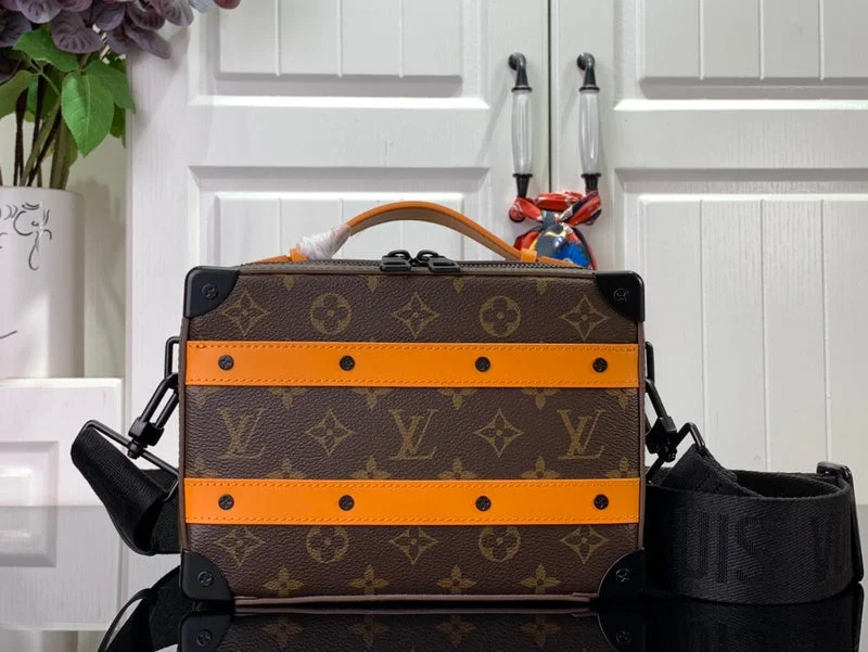 Louis Vuitton bags with a magnetic snap closure for easy accessBoldCollect - LOUIS VUITTON BAGS - 816