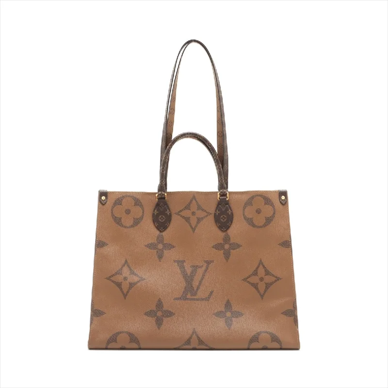 Louis Vuitton bags with a magnetic snap closure for easy accessLouis Vuitton Monogram Giant Reversee On The Gor GM M44576