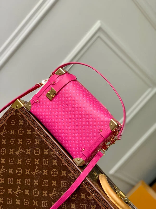 Louis Vuitton bags with a magnetic snap closure for easy accessBoldCollect - LOUIS VUITTON Bags - 622