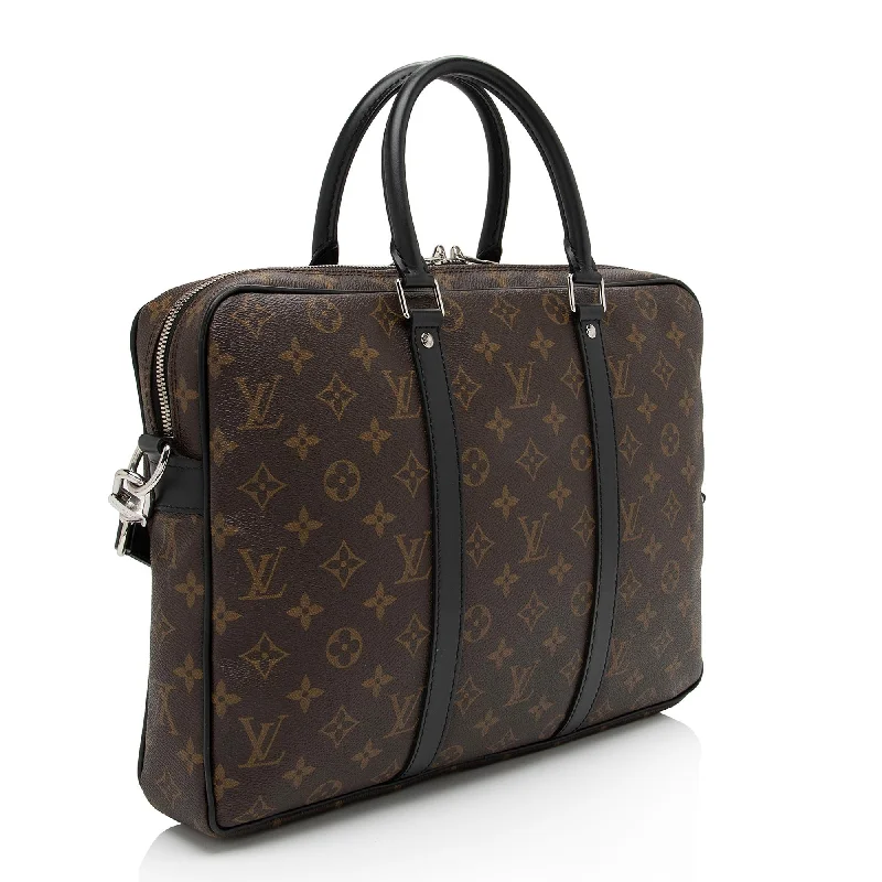 Medium - sized Louis Vuitton tote bags for work and shoppingLouis Vuitton Monogram Canvas Porte Documents Voyage PM Messenger Bag (BnWTqA)