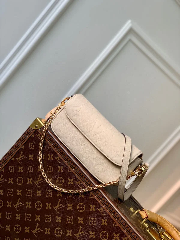 Louis Vuitton bags with a zip - around closure for enhanced securityBoldCollect - LOUIS VUITTON Bags - 610