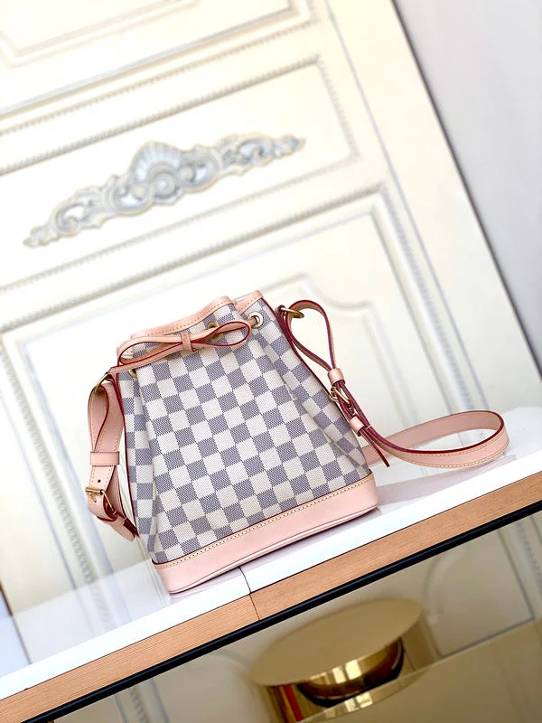 Louis Vuitton Alma bags with a detachable shoulder strap for versatilityBoldCollect - LOUIS VUITTON Bags - 839