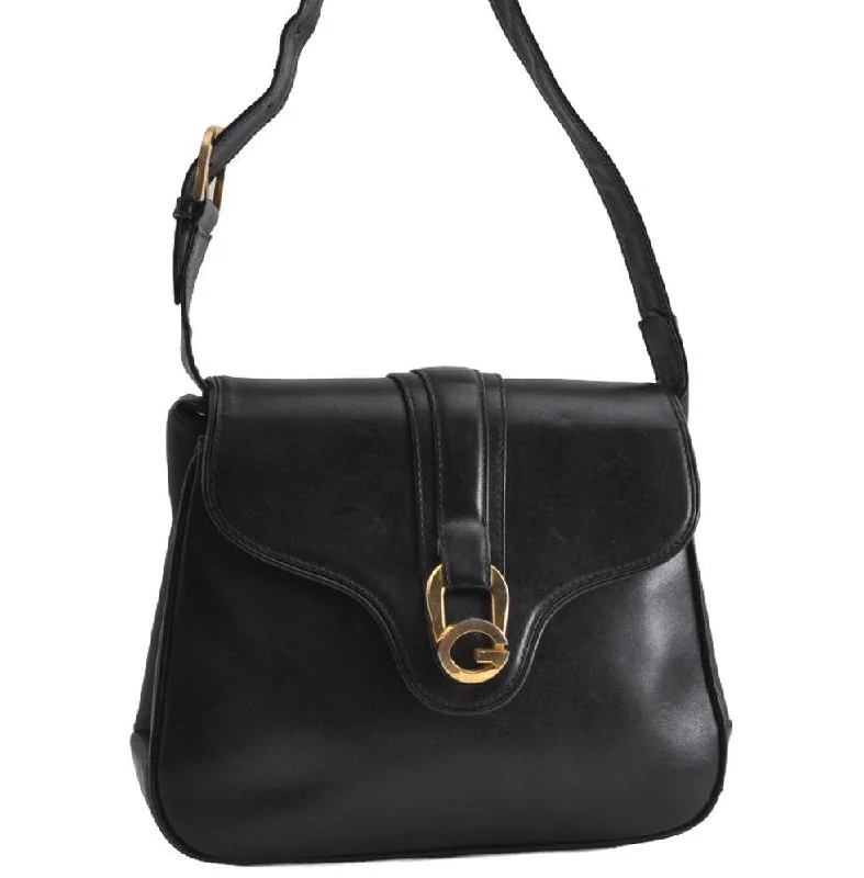 Ladies Gucci shoulder bags with a magnetic - closure flapAuthentic GUCCI Vintage Shoulder Bag Purse Leather Black 7471I