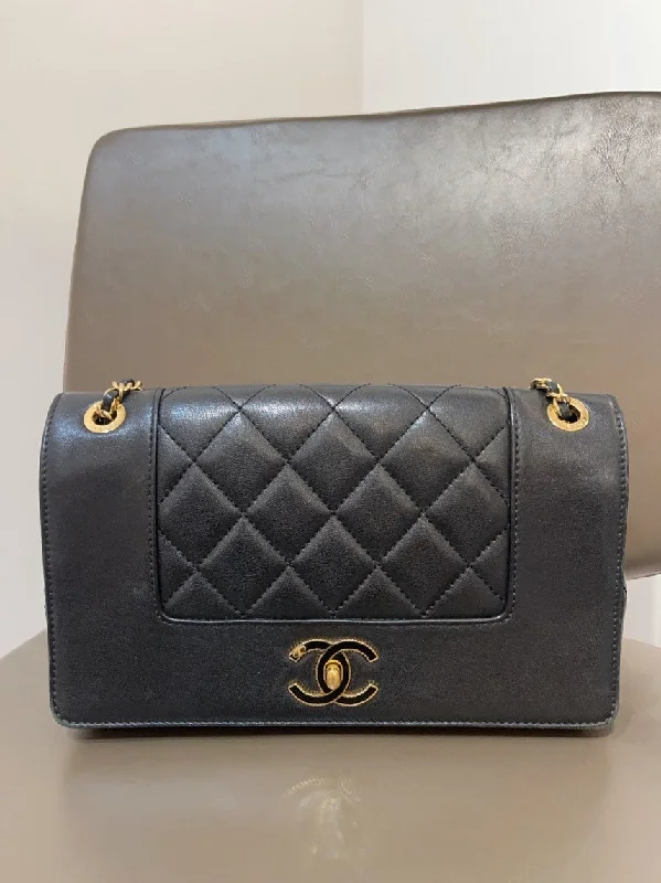 Chanel bags for women with a taste for high fashionChanel Black Quilted Leather Flap Bag Medium Size