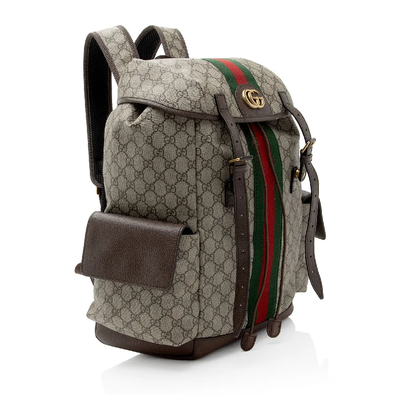 Women Gucci bags with a chain - link trim and a leather bodyGucci GG Supreme Ophidia Medium Flap Backpack (zJBVt3)