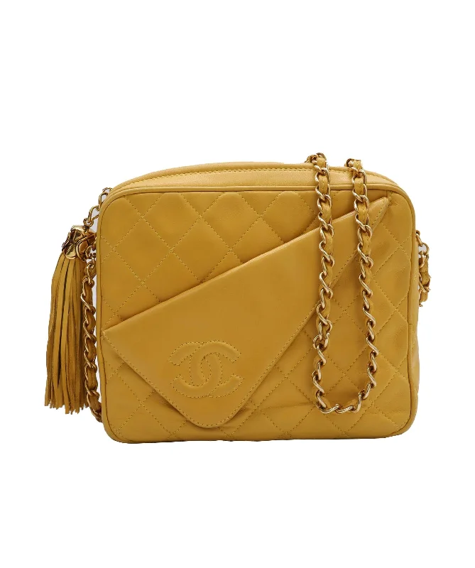 Chanel Small Crossbody Bag for TravelCHANEL Fringe Chain Shoulder Bag Yellow Lambskin Leather DXBS0947