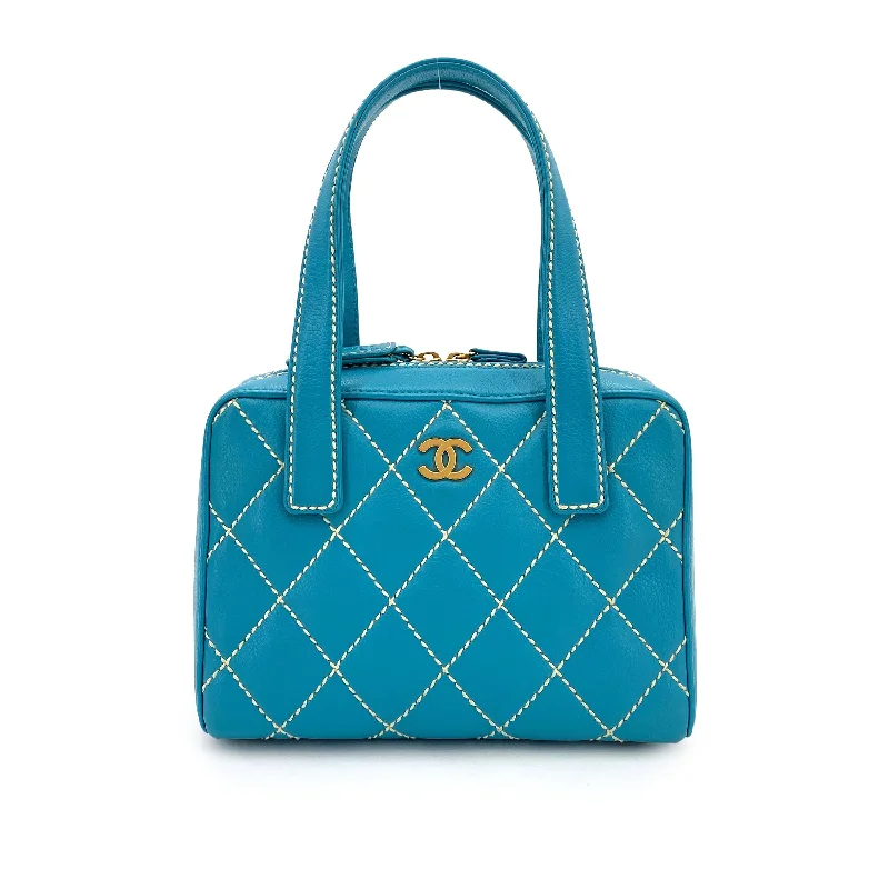 Chanel leather bags for everydCHANEL VINTAGE WILD STITCH HAND BAG BLUE LAMB SKIN 90249039