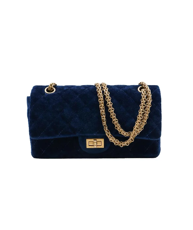 Chanel bags for women with minimalist styleCHANEL 2.55 MATELASSE CHAIN SHOULDER BAG BLUE VELOR 90251966 DXBS1313