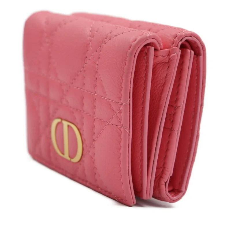 Contemporary Christian Dior handbags with a unique shapeCHRISTIAN DIOR Caro Canage Trifold Wallet S5030UWHC Lambskin Yarrow Pink W Hook Japan Limited Color CD Logo