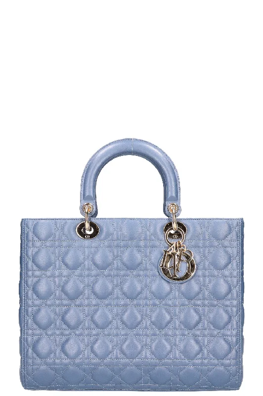 Christian Dior bags with a detachable coin purse insideCHRISTIAN DIOR Large Lady Dior Bag Blue