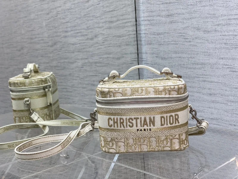 Christian Dior Saddle bags with a distressed leather finishWF - Dior Bags - 061